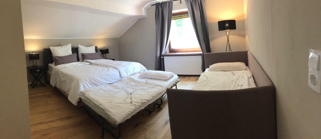 Gemuetliche Ferienwohnung Mit Pool Bei Jena Kahla  Ngoại thất bức ảnh
